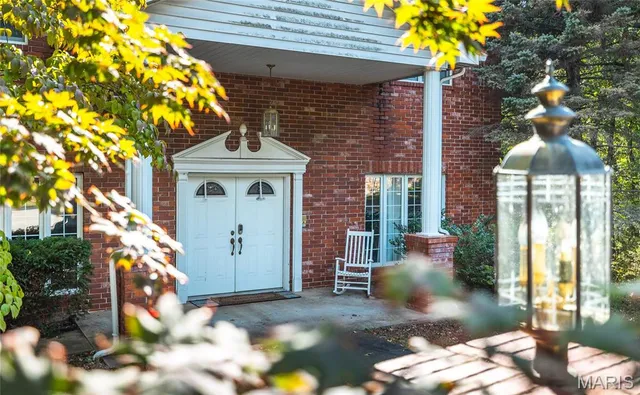 $450,000 | 16960 Lemming Lane, St. Robert, MO 65584