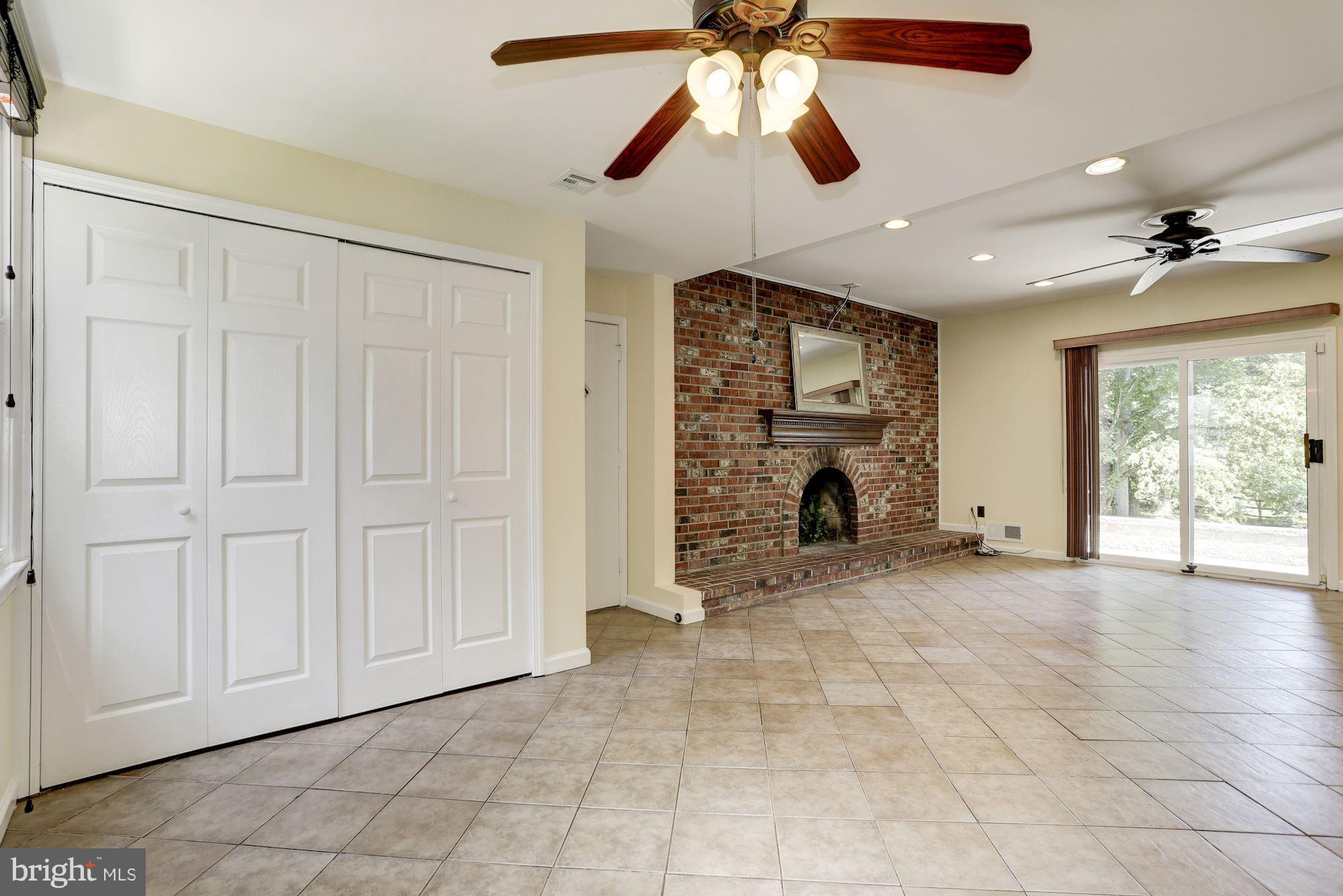 5184 Eliots Oak Road Columbia, MD 21044 - Photo 15 of 30 Interior (General)