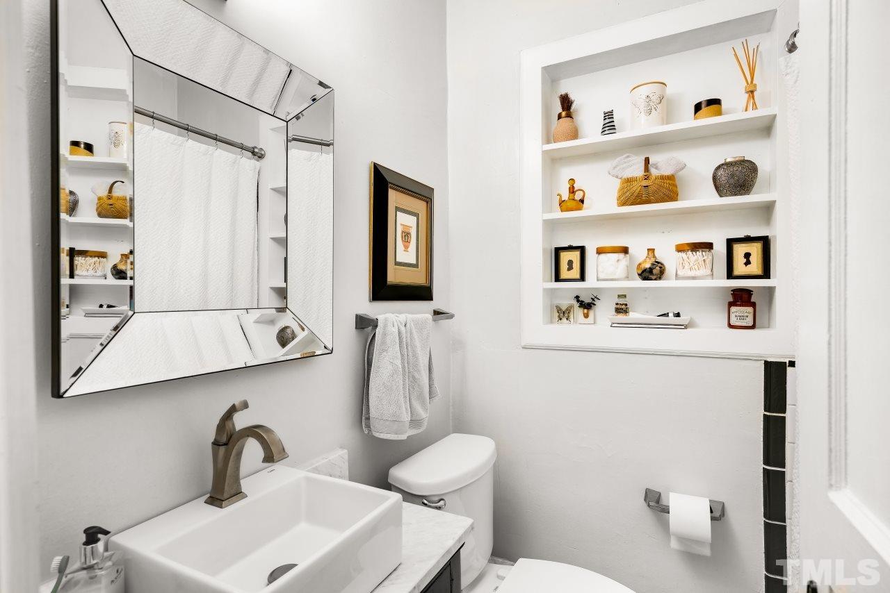 1814 Hilton Street Raleigh, NC 27608 - Photo 26 of 30