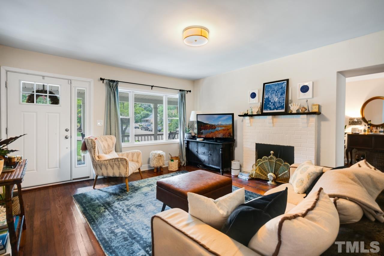 1814 Hilton Street Raleigh, NC 27608 - Photo 4 of 30