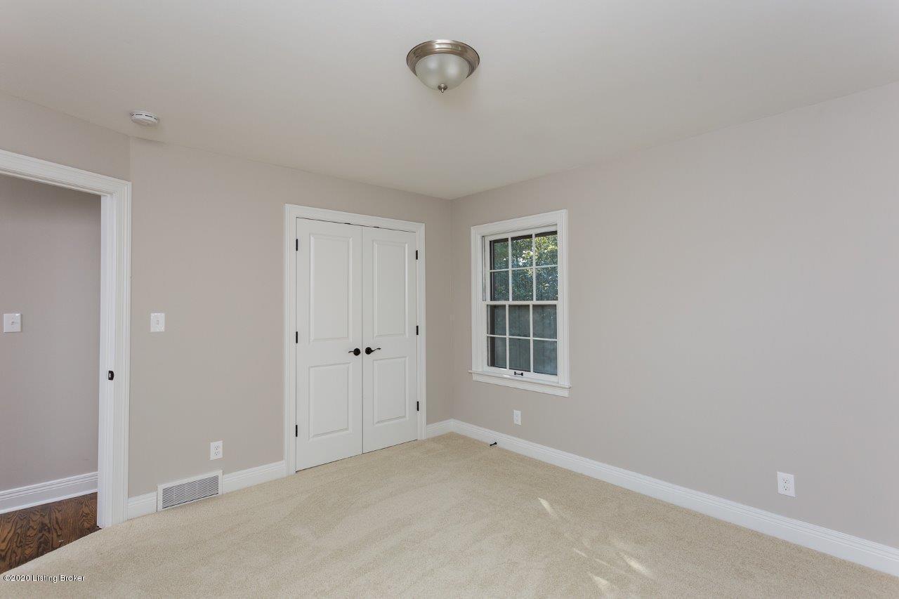 217 Choctaw Road Louisville, KY 40207 - Photo 27 of 41 030217 Choctaw Rd - INTERNET