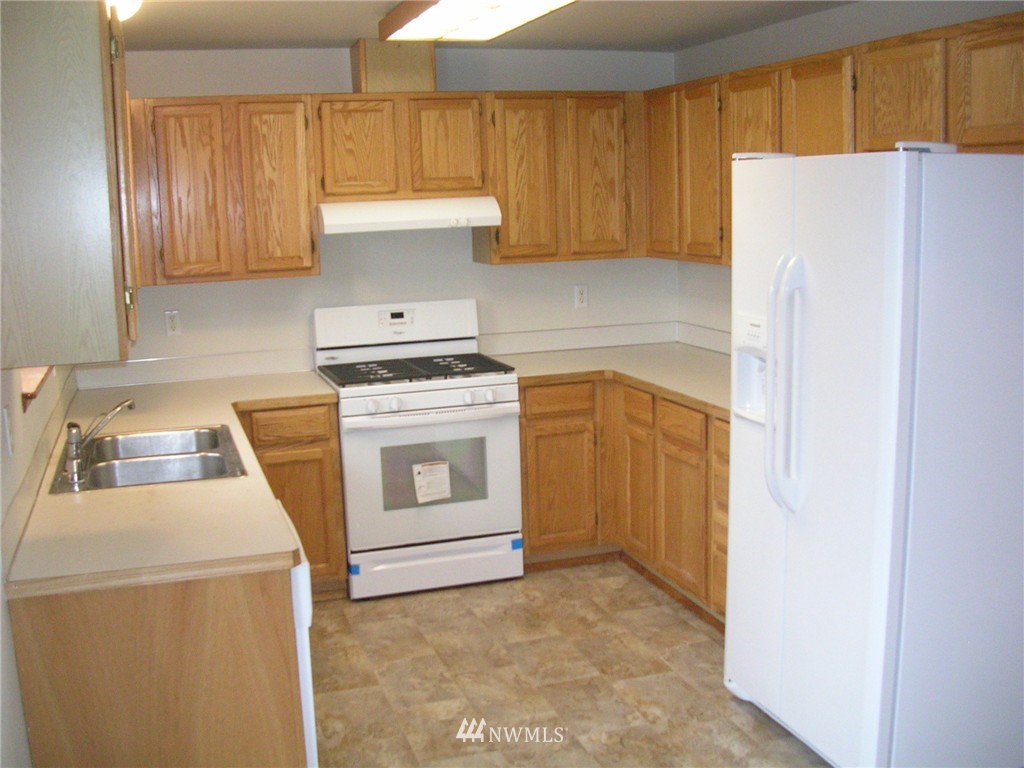 2415 Nicholas Road Ferndale, WA 98248 - Photo 2 of 9