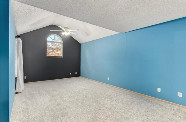 $205,000 | 1327 Southeast Broadway Circle, Lee's Summit, MO 64081