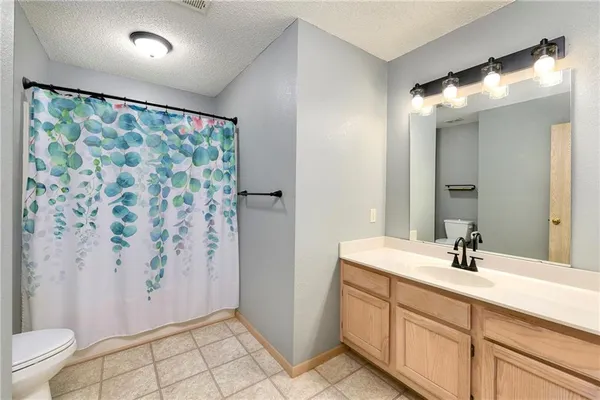 $205,000 | 1327 Southeast Broadway Circle, Lee's Summit, MO 64081
