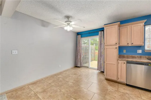 $205,000 | 1327 Southeast Broadway Circle, Lee's Summit, MO 64081