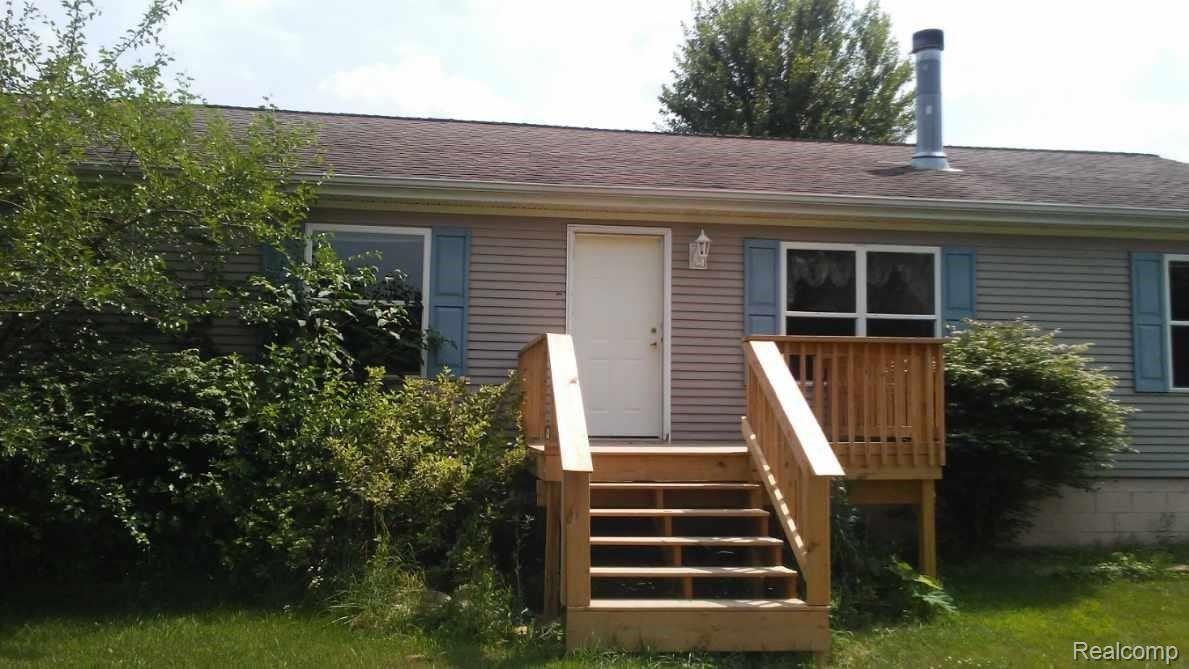 334 Lansing Road Morrice, MI 48857 - Photo 2 of 8 Resized_20190719_150914.jpeg