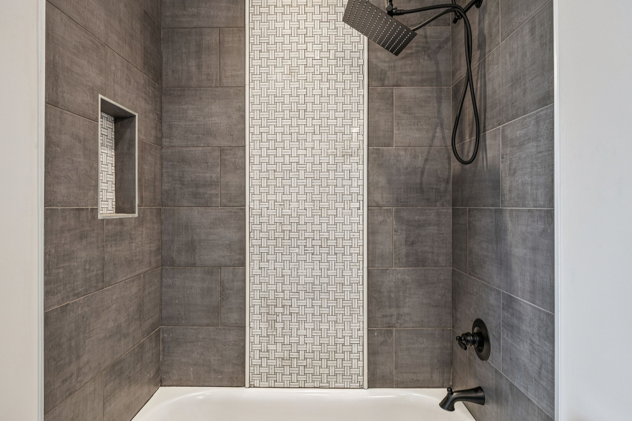 257 B Riverside Drive Nashville, TN 37206 - Photo 22 of 56 a bathroom with a shower