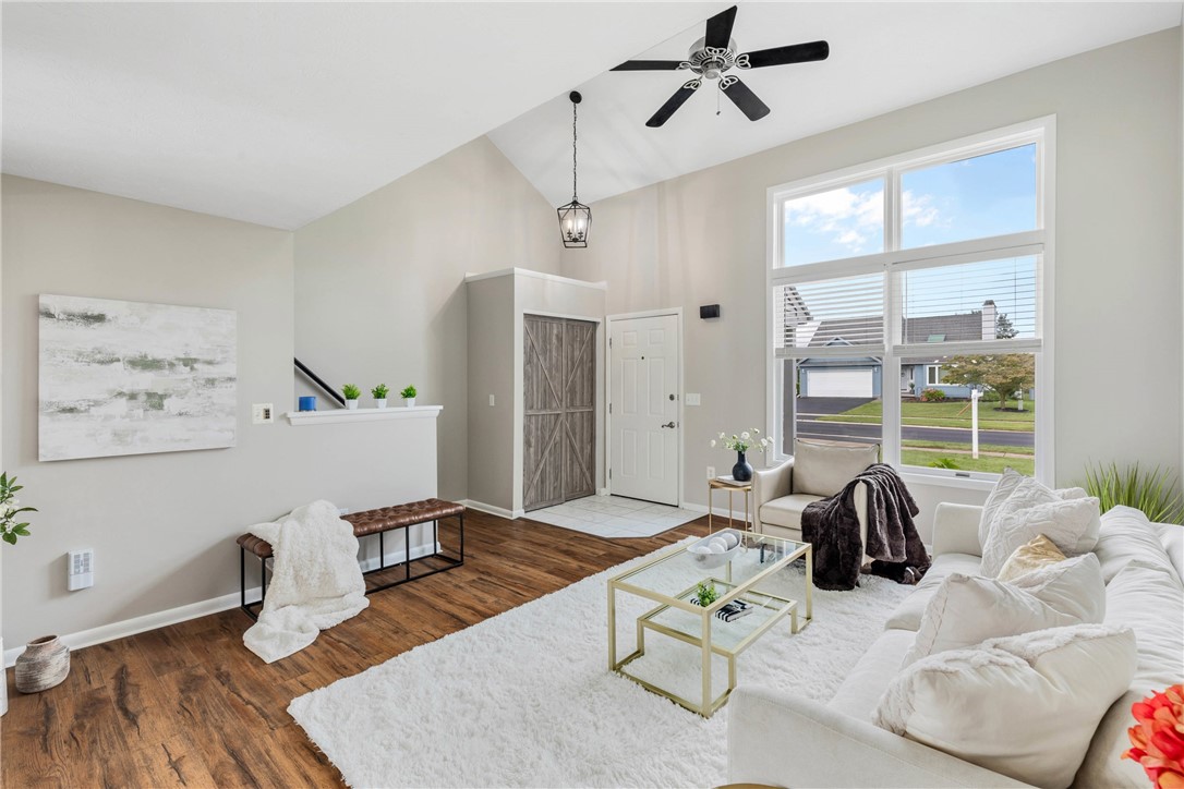 823 Bram Hall Drive Greece, NY 14626 - Photo 12 of 42