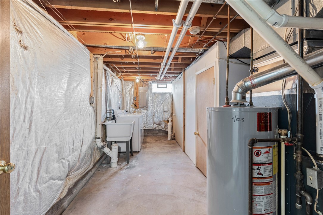 823 Bram Hall Drive Greece, NY 14626 - Photo 33 of 42