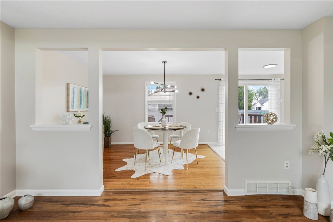 823 Bram Hall Drive Greece, NY 14626 - Photo 8 of 42