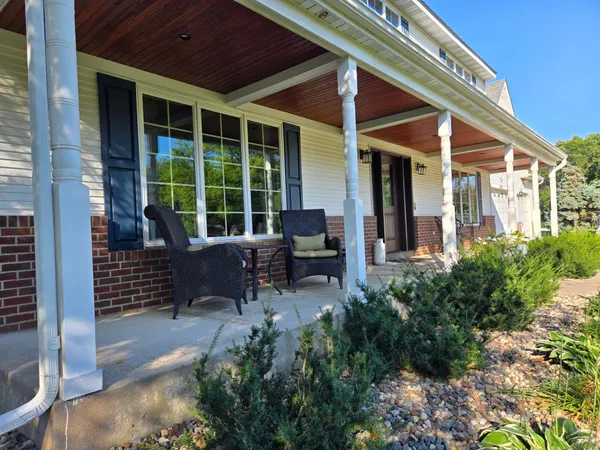 $4,995 | 6111 Kalen Drive, Woodbury, MN 55129