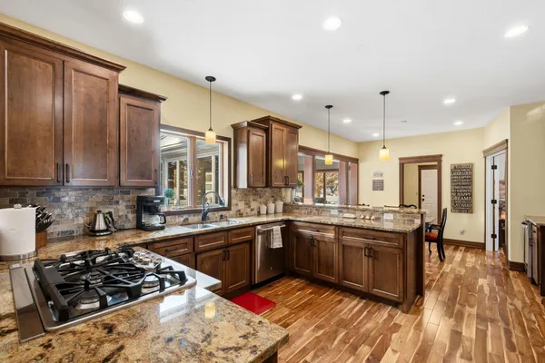 $4,995 | 6111 Kalen Drive, Woodbury, MN 55129