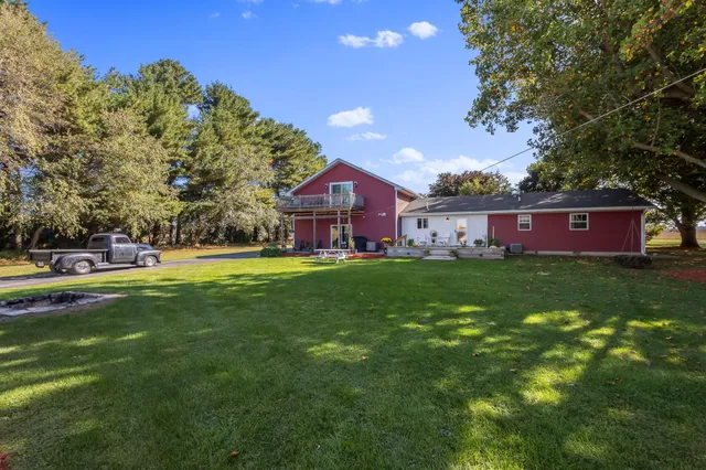 $399,000 | 530 South 300 East, Kouts, IN 46347