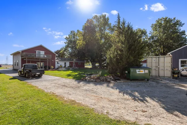 $399,000 | 530 South 300 East, Kouts, IN 46347