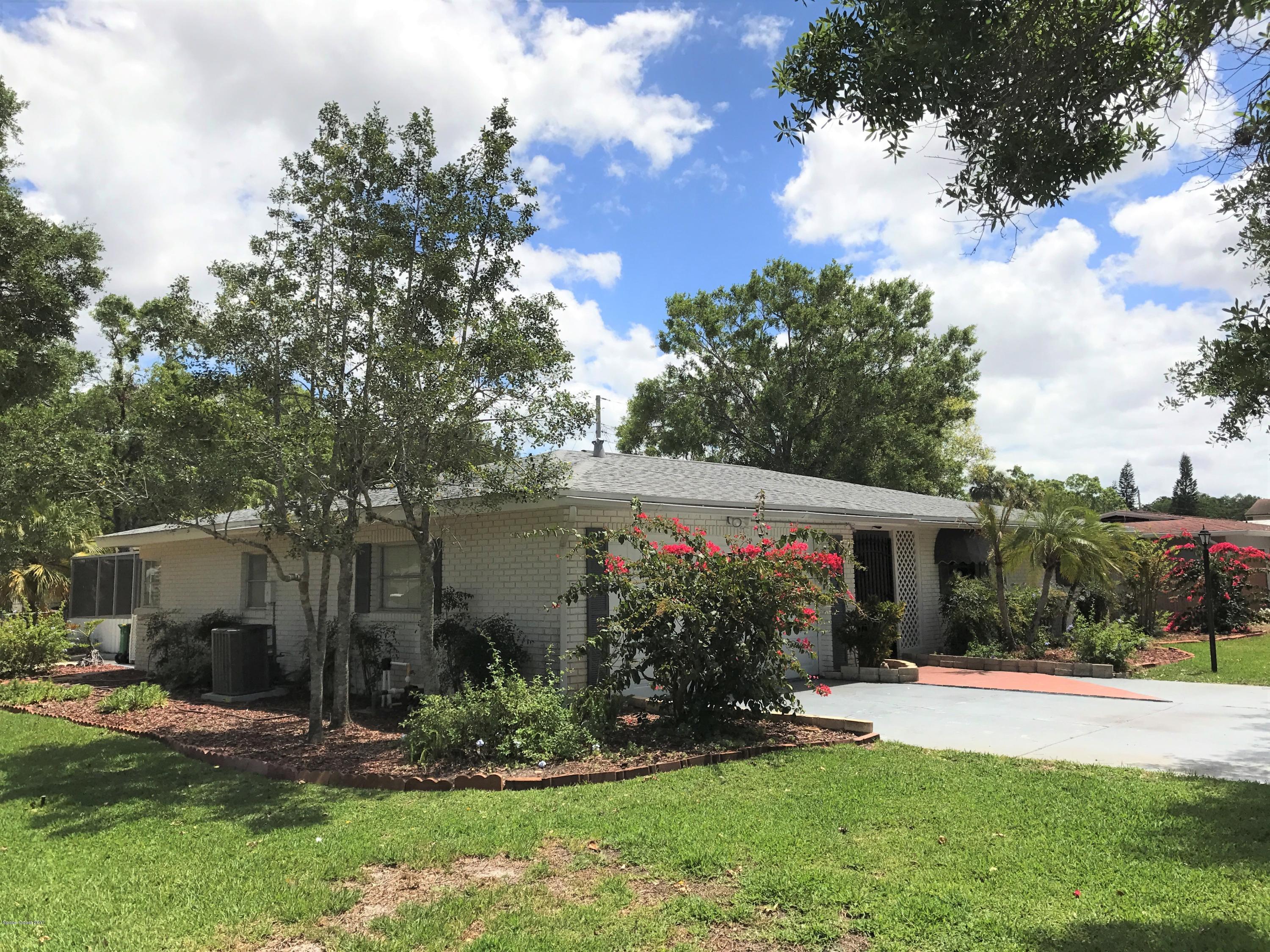 1797 North Carpenter Road Titusville, FL 32796 - Photo 2 of 19 IMG_0982 (3)