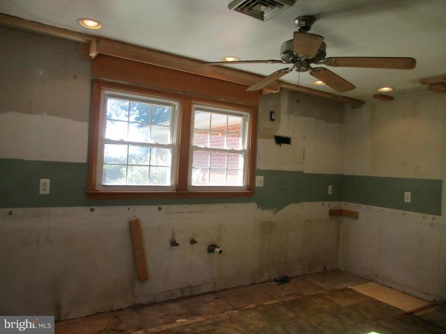 1005 Trimble Road Joppa, MD 21085 - Photo 6 of 19 Kitchen