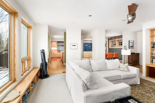 $879,900 | 1938 Middle Lane, Duluth, MN 55811