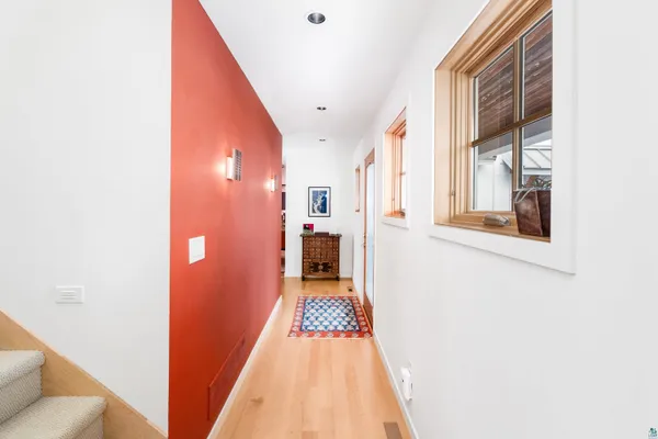 $879,900 | 1938 Middle Lane, Duluth, MN 55811