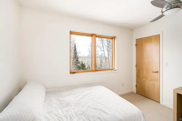 $879,900 | 1938 Middle Lane, Duluth, MN 55811