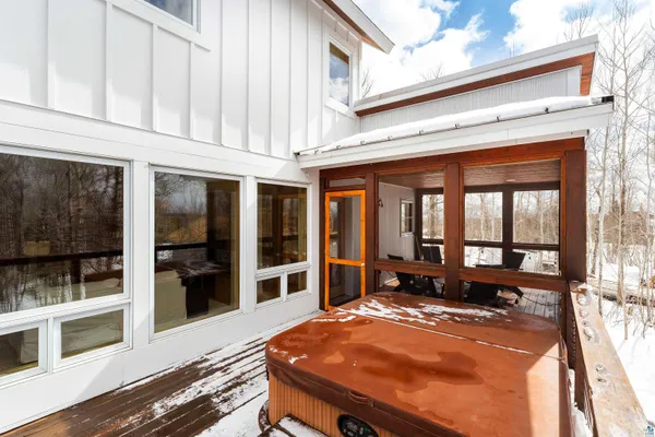 $879,900 | 1938 Middle Lane, Duluth, MN 55811