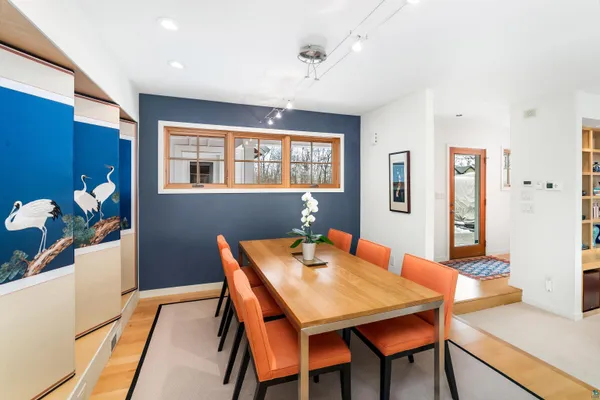 $879,900 | 1938 Middle Lane, Duluth, MN 55811