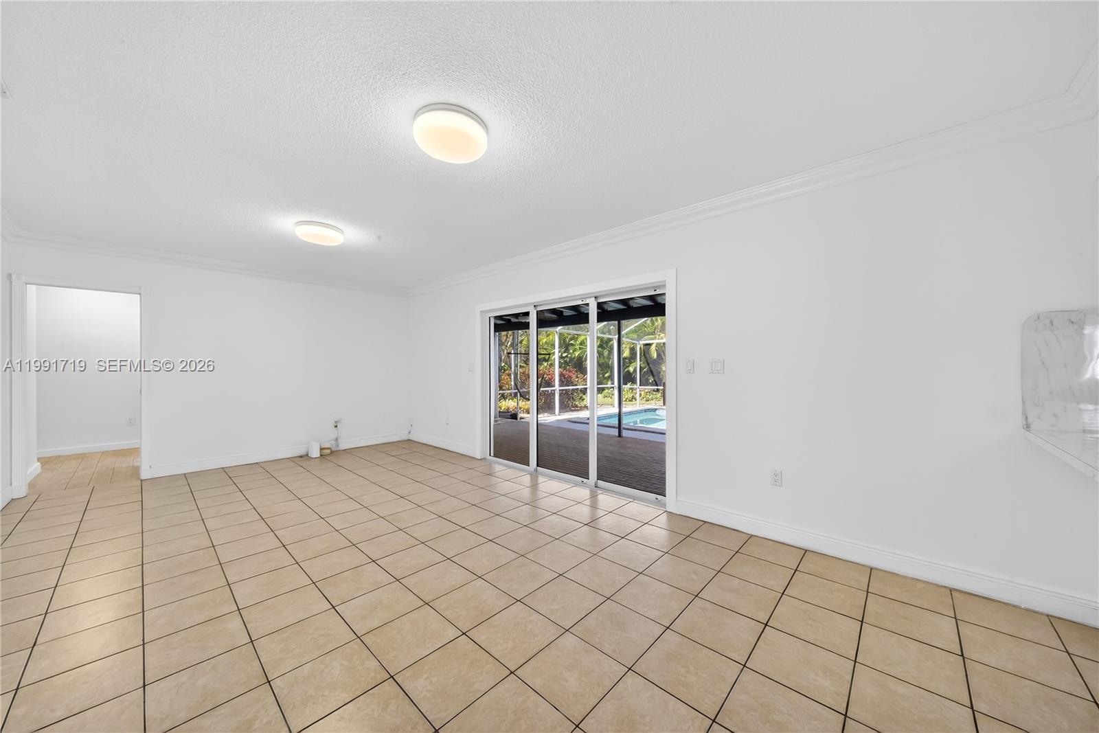 10142 Southwest 79th Avenue Miami, FL 33156 - Photo 31 of 53