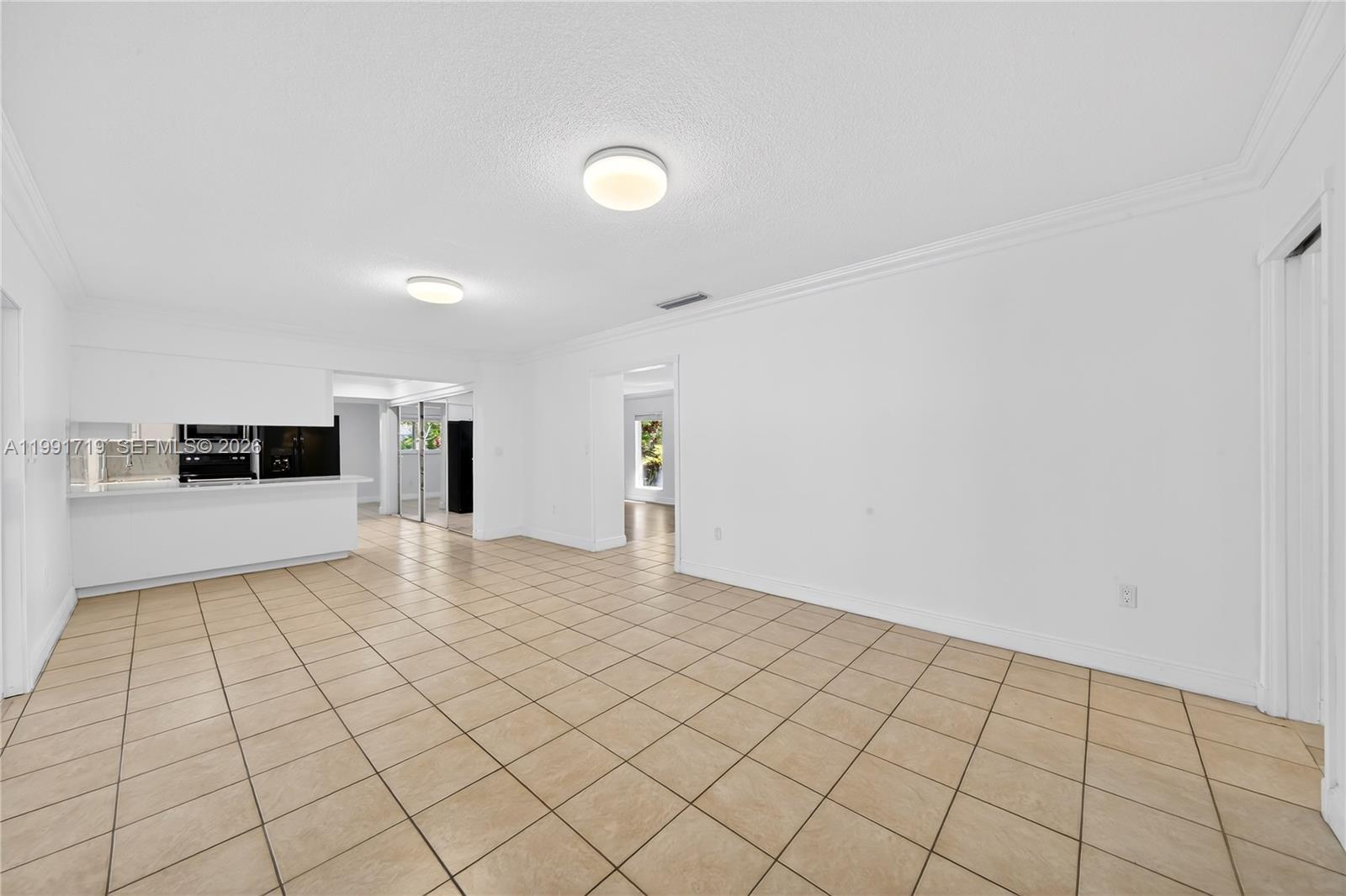 10142 Southwest 79th Avenue Miami, FL 33156 - Photo 33 of 53