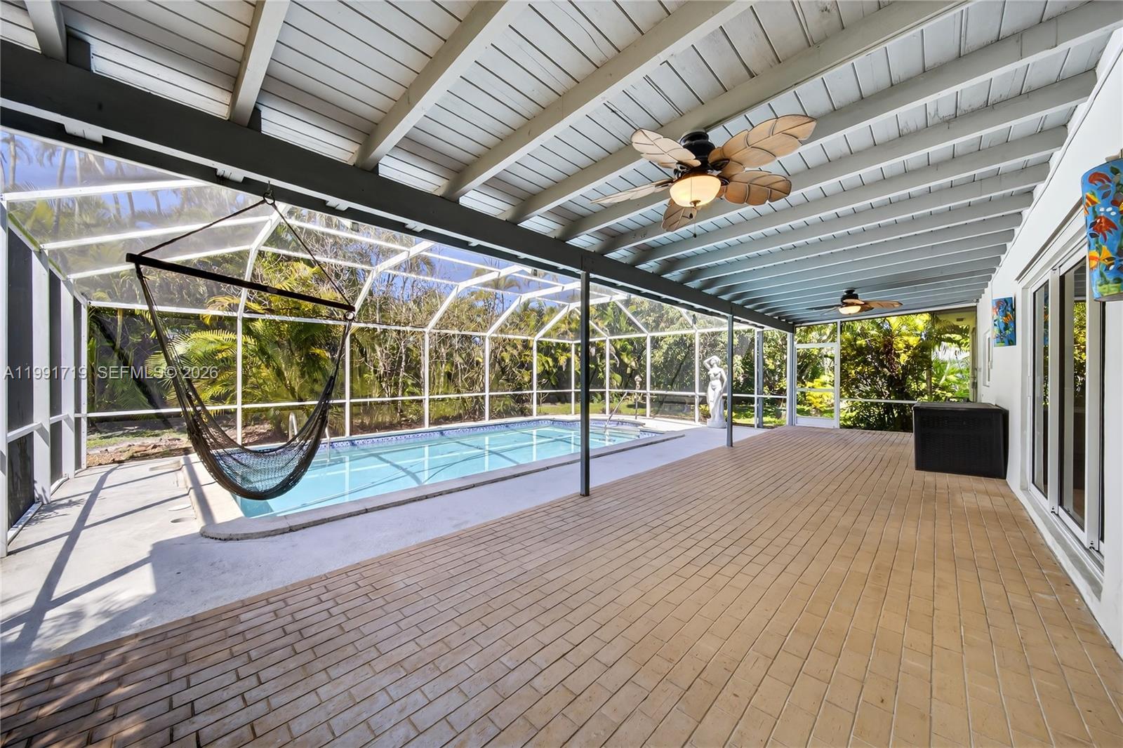 10142 Southwest 79th Avenue Miami, FL 33156 - Photo 4 of 53