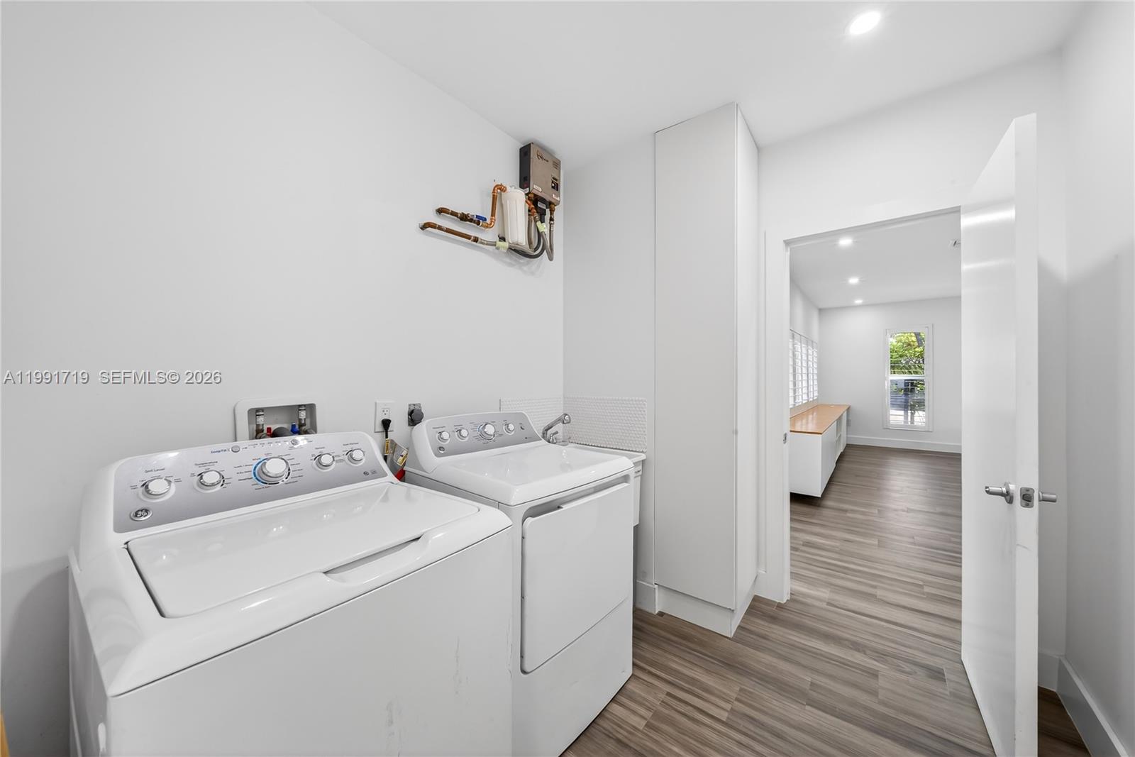 10142 Southwest 79th Avenue Miami, FL 33156 - Photo 42 of 53