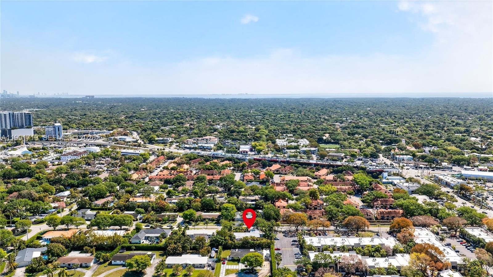 10142 Southwest 79th Avenue Miami, FL 33156 - Photo 10 of 53