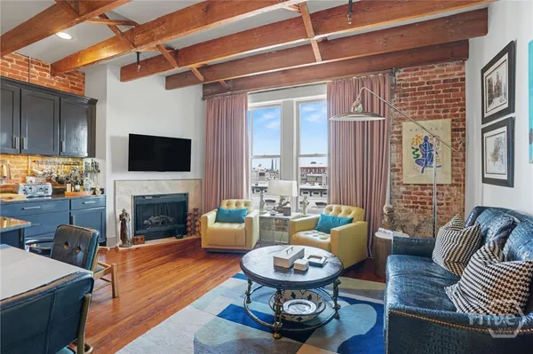 $698,000 | 101 Barnard Street, Unit 401, Savannah, GA 31401