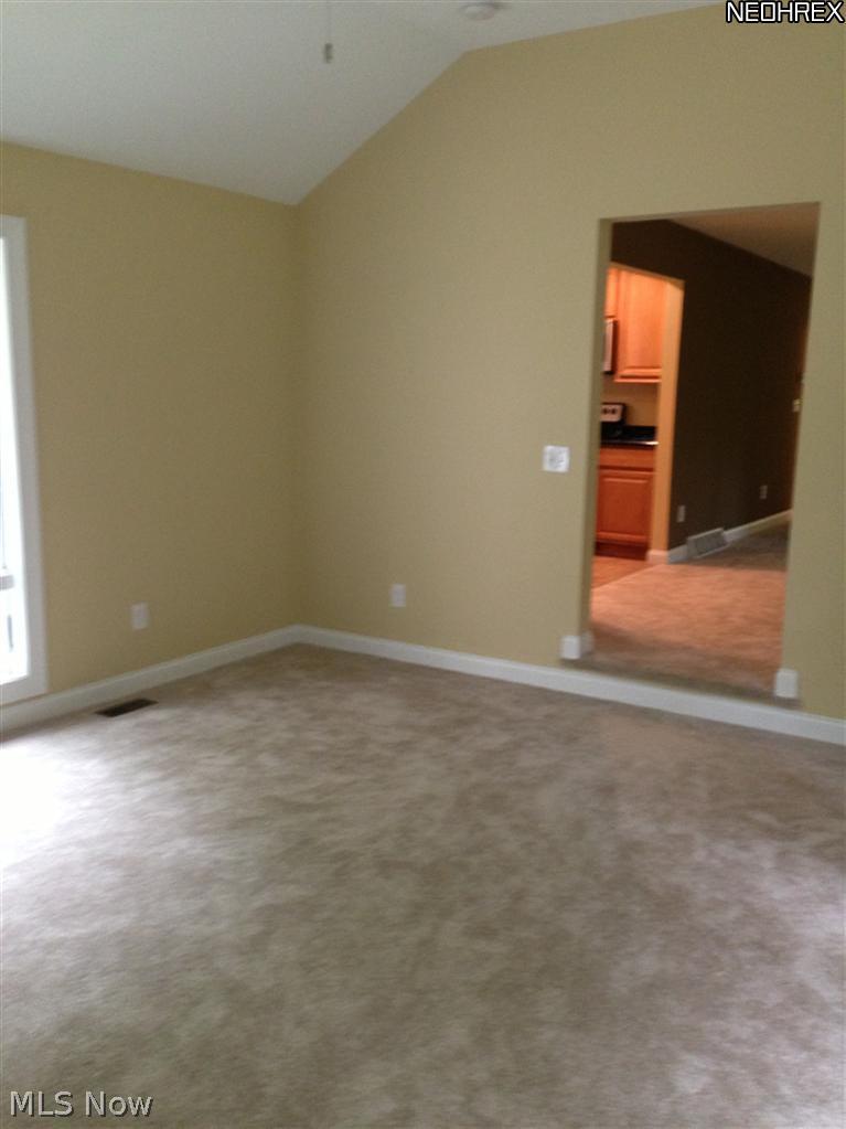 9763 Chardon Road Chardon, OH 44024 - Photo 17 of 23 Gallery Image 17