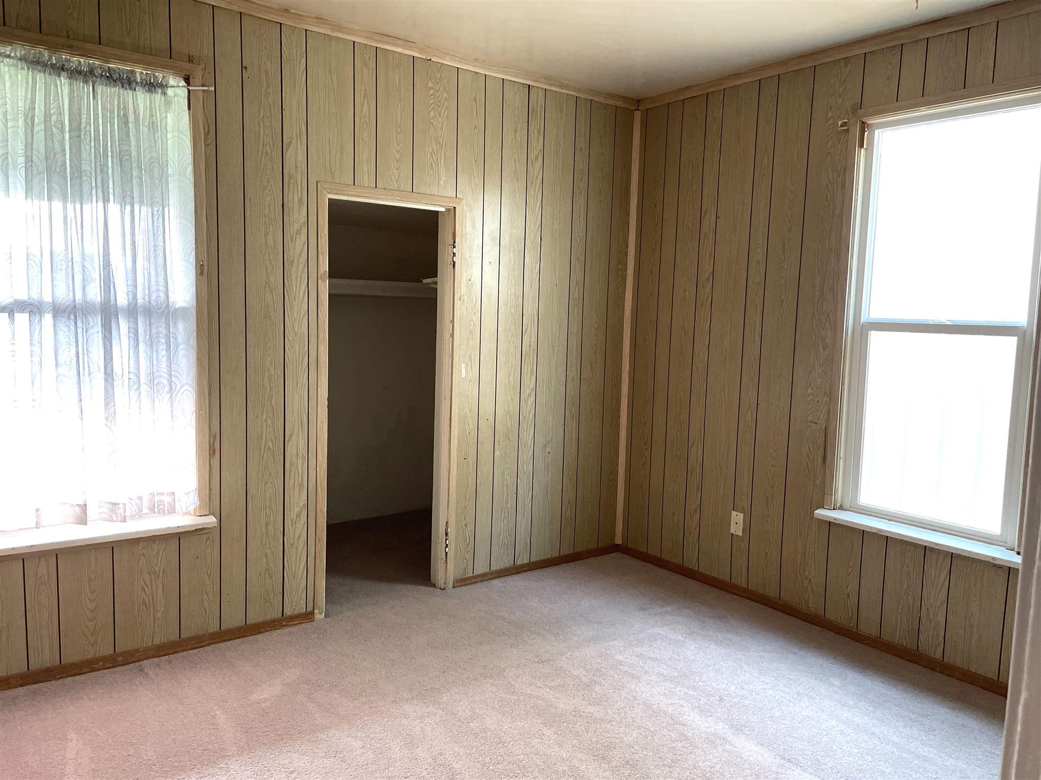 1928 North Park Road Spokane Valley, WA 99212 - Photo 14 of 25 Gallery Image 14