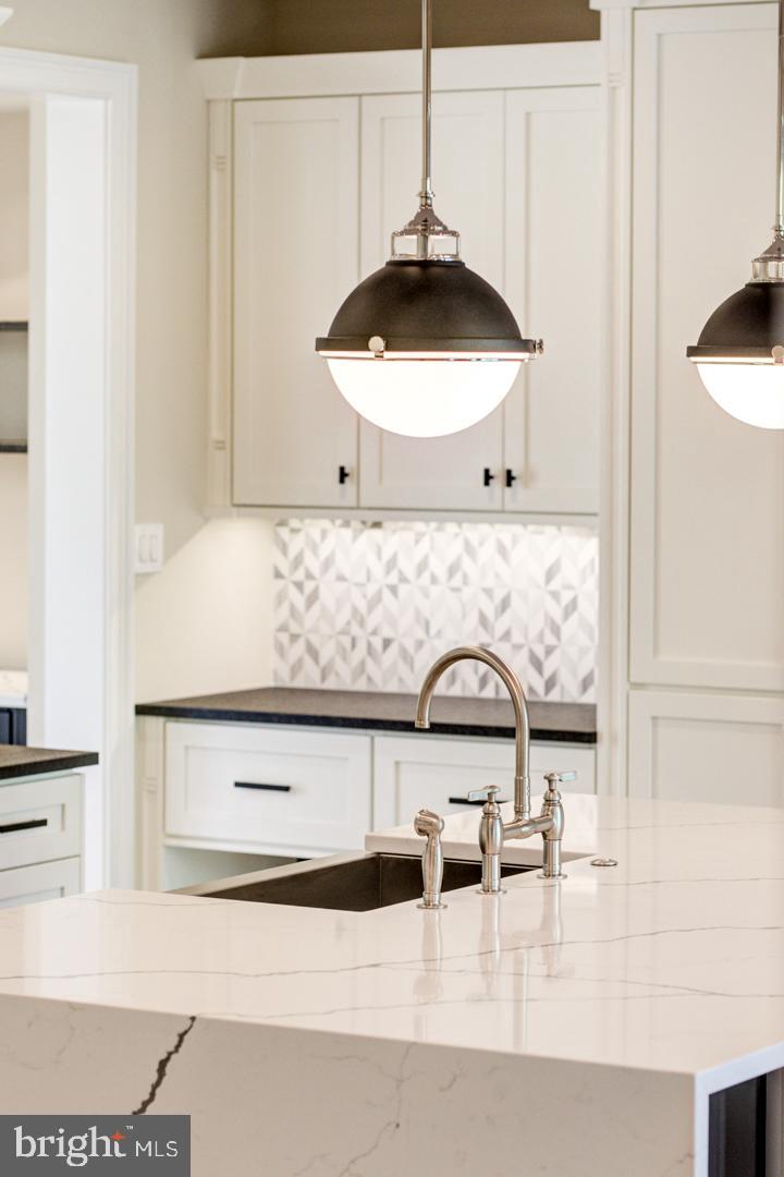 203 Valley Ridge Road Haverford, PA 19041 - Photo 11 of 42