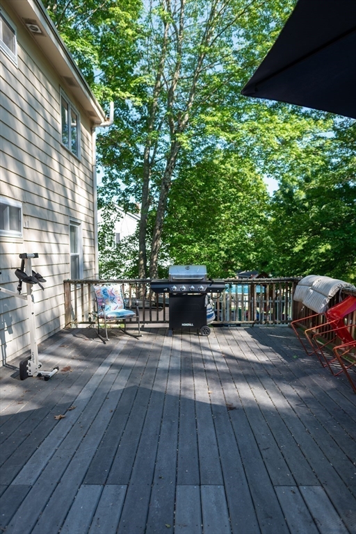 26 Sunset Road Dracut, MA 01826 - Photo 33 of 37