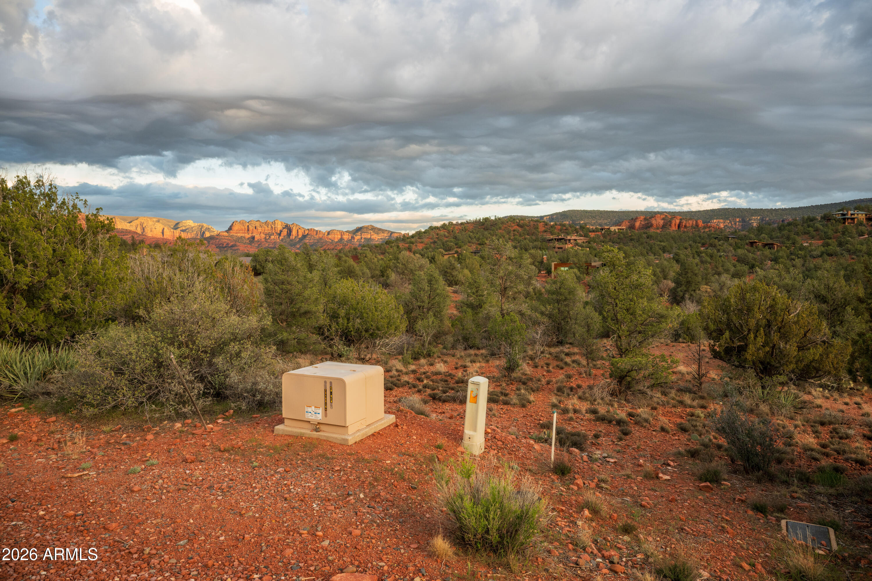 35 Russet Ridge Place, Unit 78 Sedona, AZ 86336 - Photo 12 of 30 a view of a city with lush green forest
