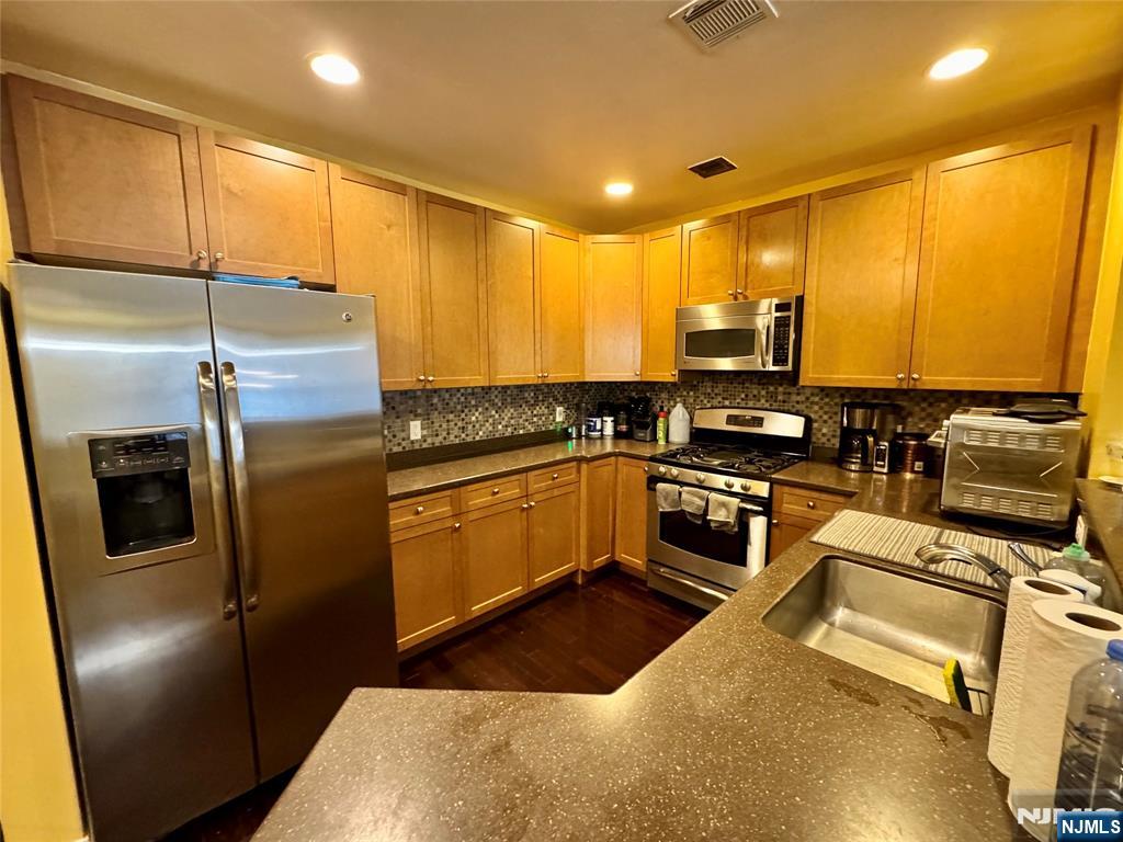 54 Polifly Road, Unit 108 Hackensack, NJ 07601 - Photo 2 of 17