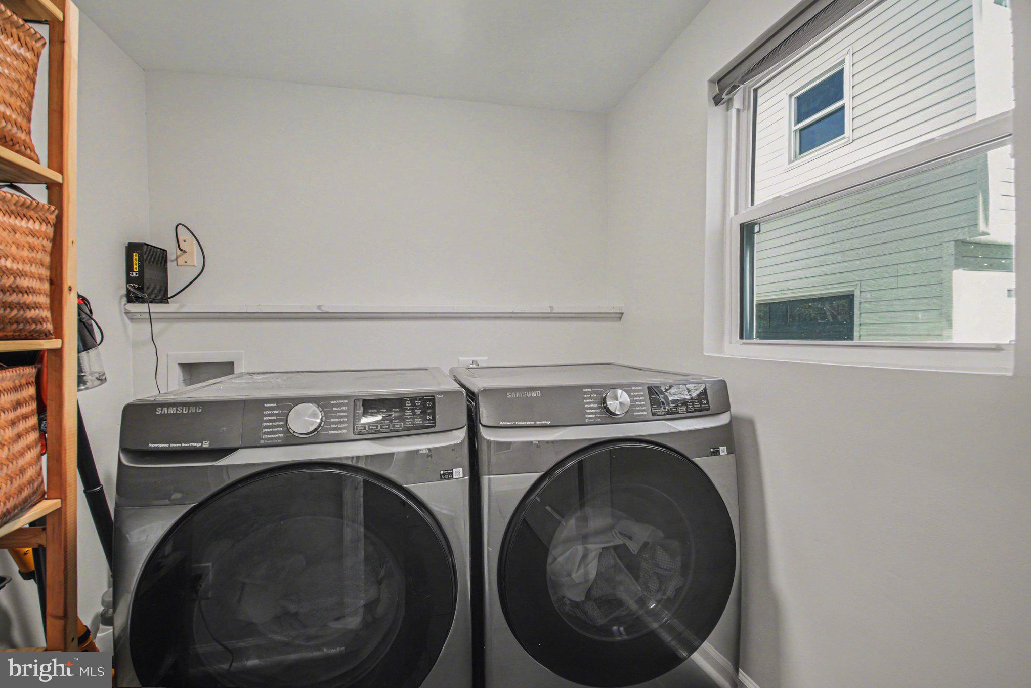 2137 Chapel Way King George, VA 22485 - Photo 35 of 65 a utility room with dryer and washer