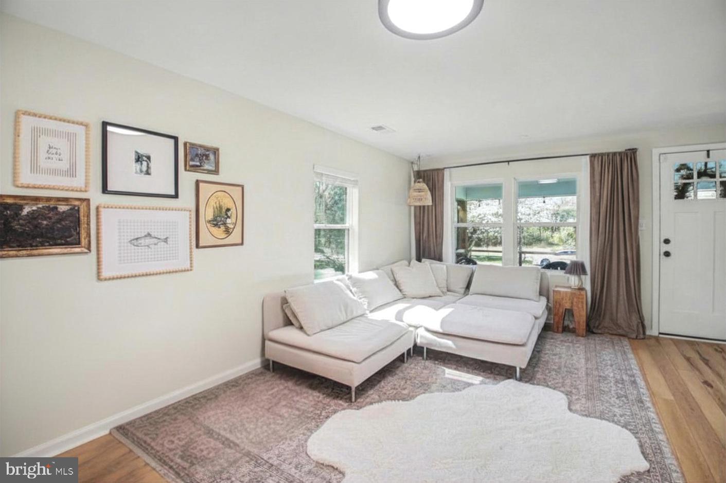 2137 Chapel Way King George, VA 22485 - Photo 10 of 65 a living room with furniture and a window