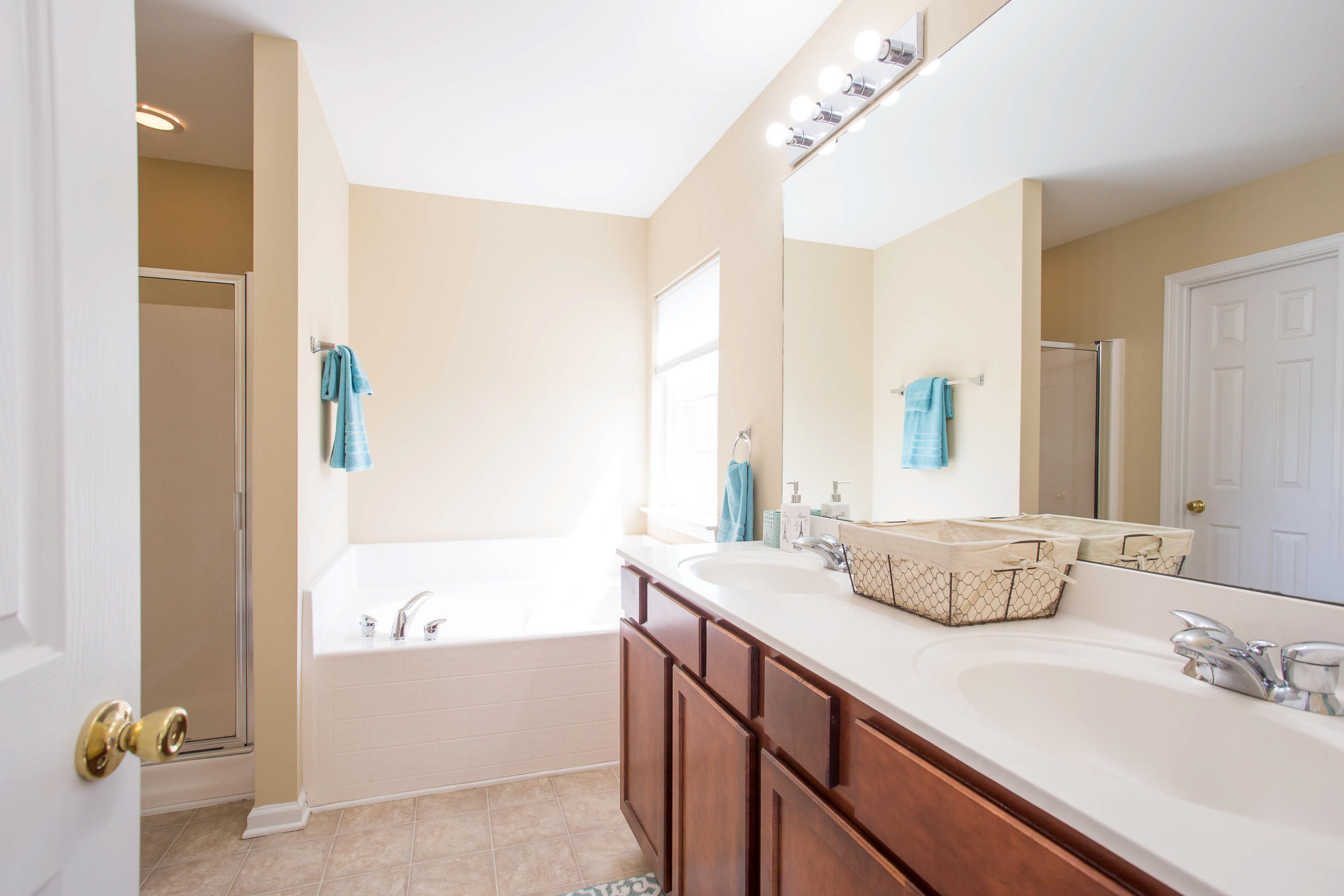 1502 Solstice Court Hanahan, SC 29410 - Photo 13 of 22 25--FULL