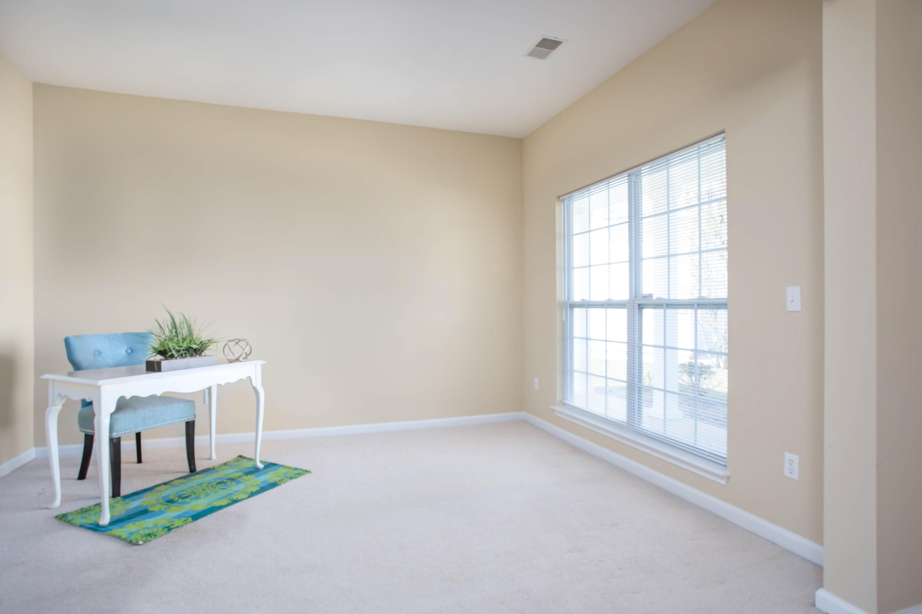 1502 Solstice Court Hanahan, SC 29410 - Photo 10 of 22 7--FULL
