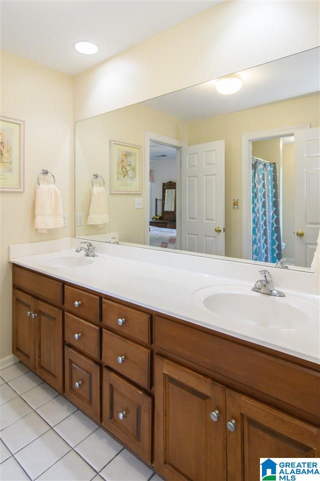 2028 Magnolia Ridge Drive Birmingham, AL 35243 - Photo 32 of 50