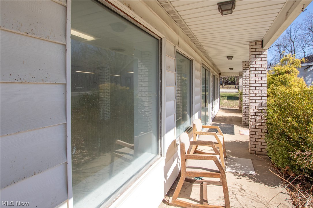 380 North Ridge Road Lorain, OH 44052 - Photo 44 of 47