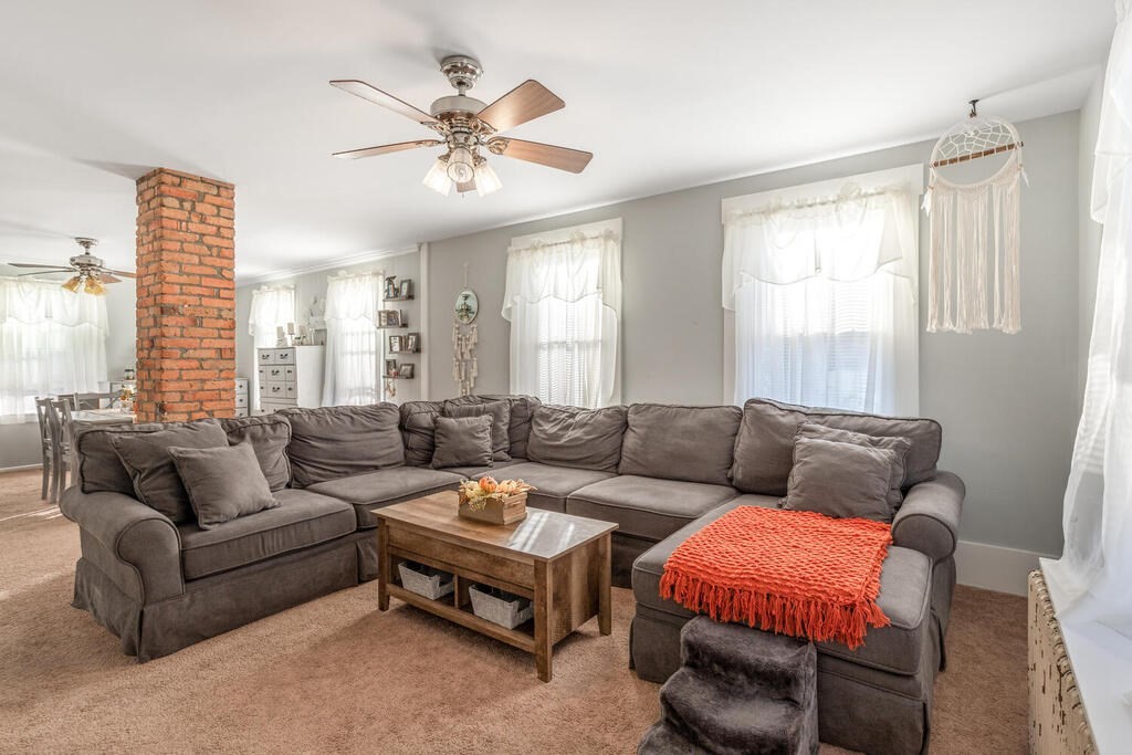 29 Prospect Street Gloucester, MA 01930 - Photo 18 of 28