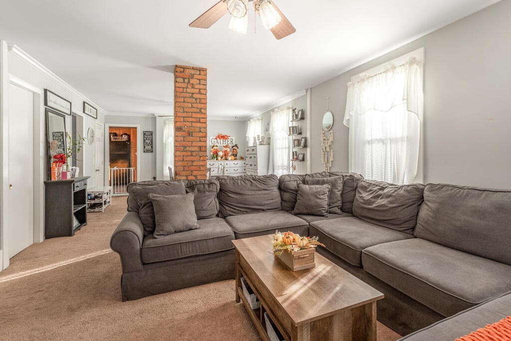 29 Prospect Street Gloucester, MA 01930 - Photo 20 of 28