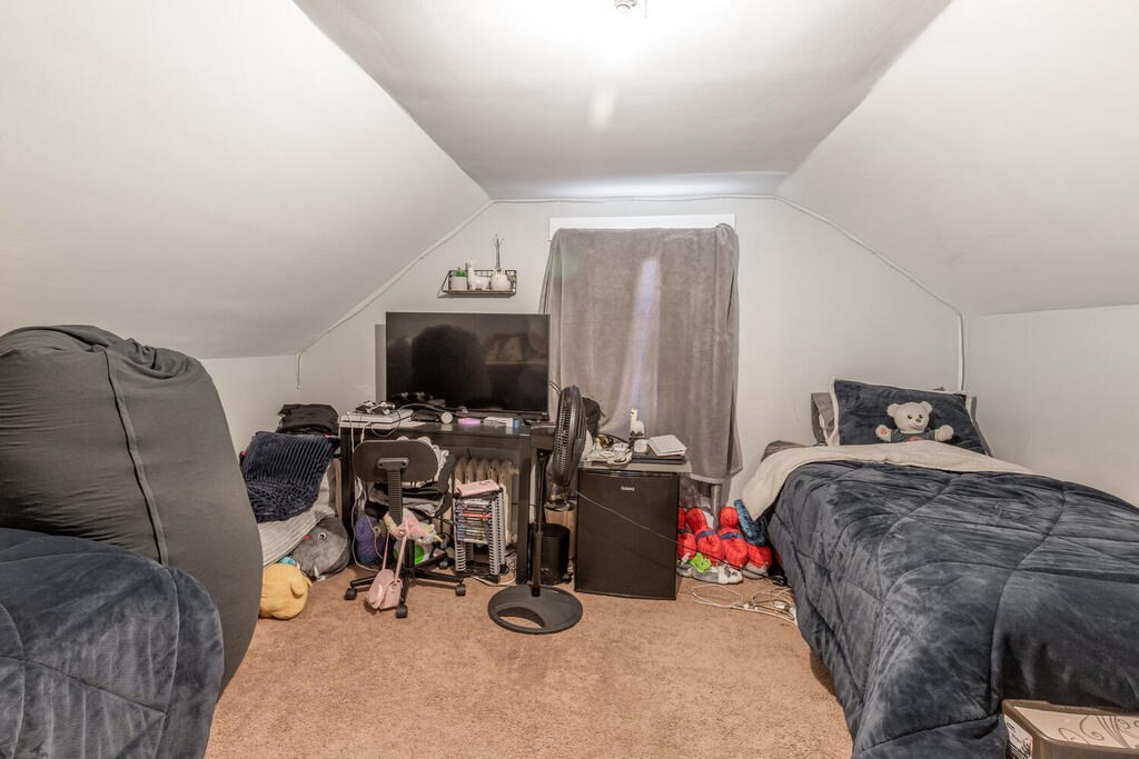 29 Prospect Street Gloucester, MA 01930 - Photo 25 of 28