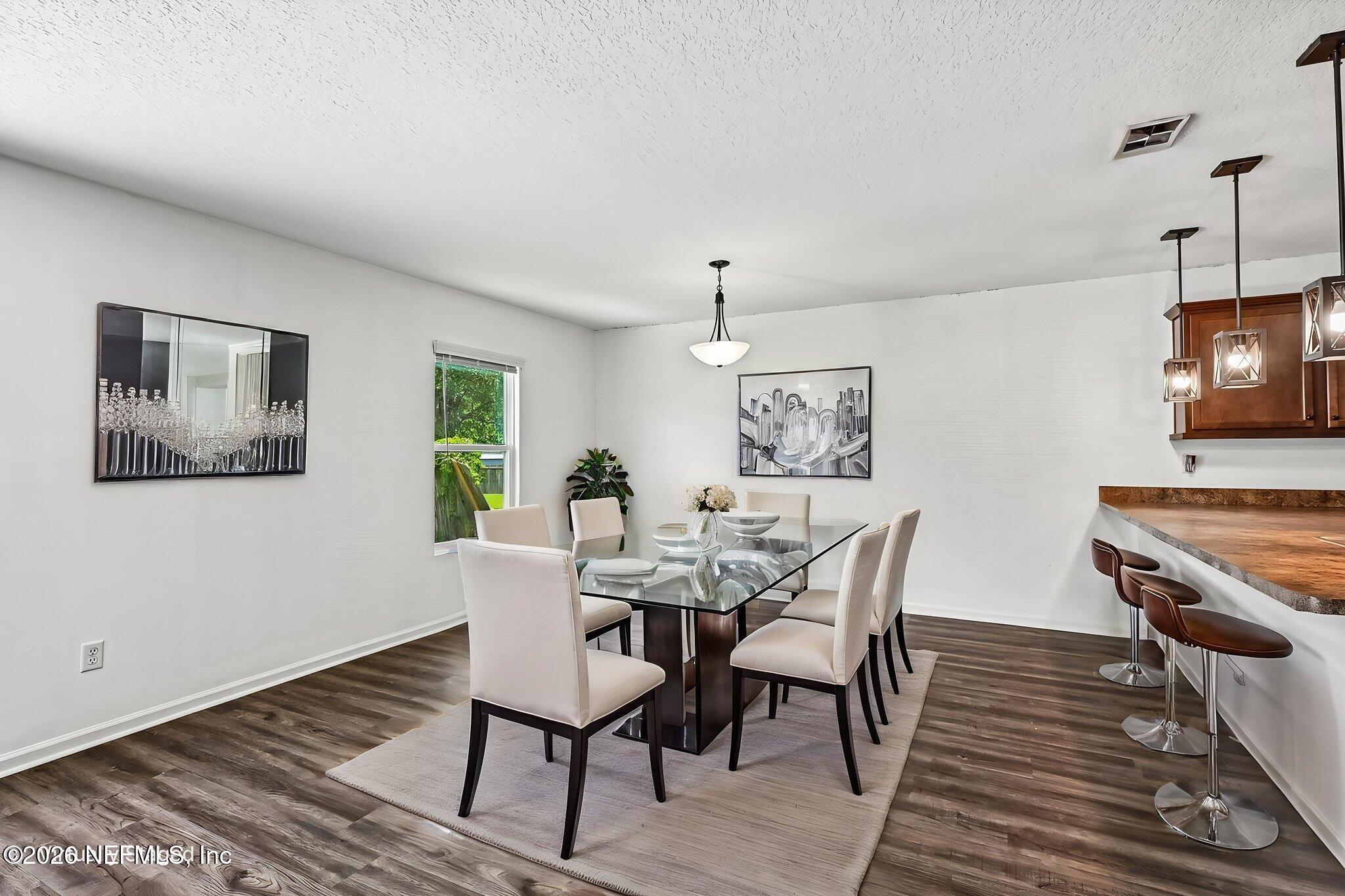 3249 Bedford Road Jacksonville, FL 32207 - Photo 8 of 42 10-web-or-mls-Bedford Rd-S1306-009 virtu