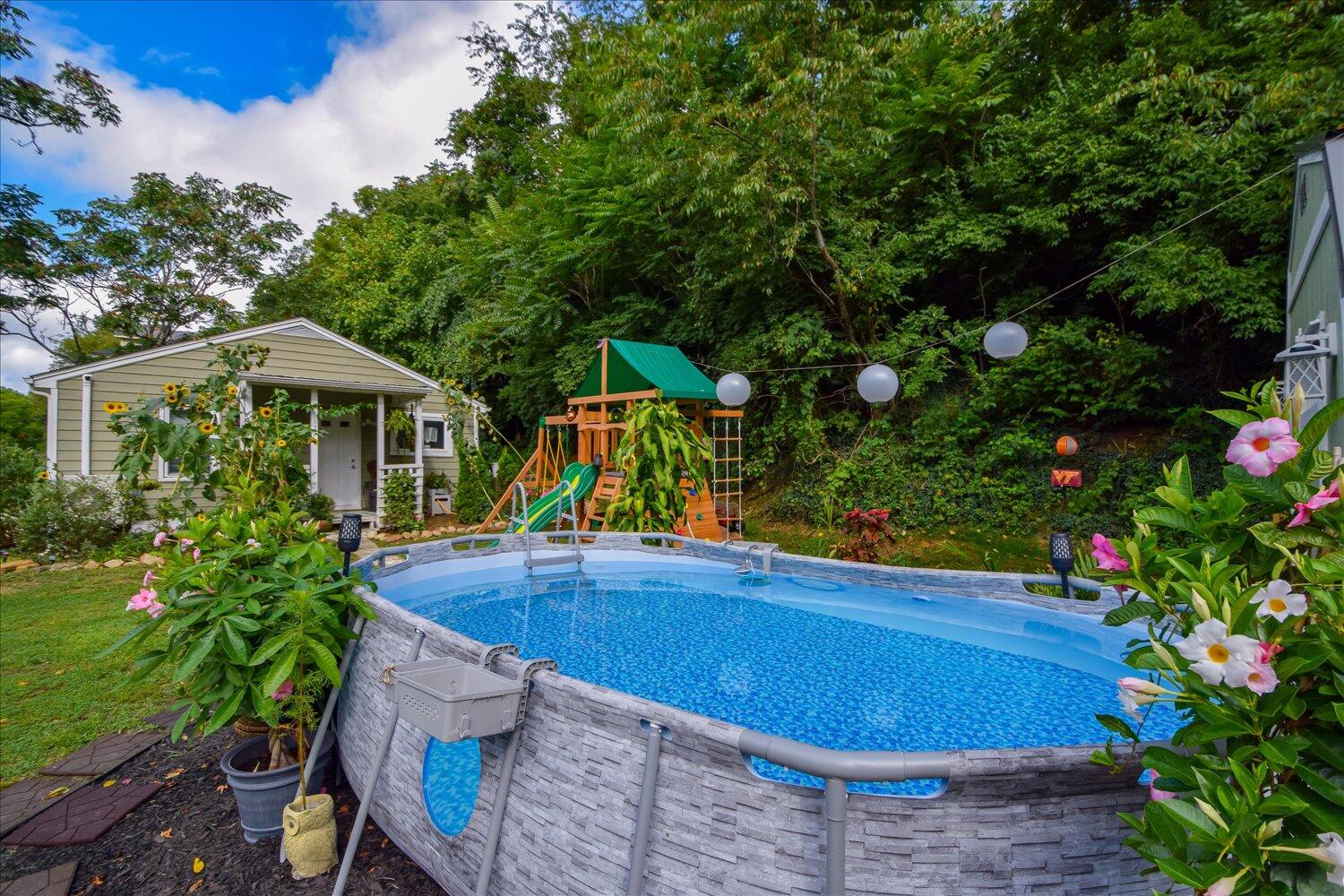 531 Parsons Road Troutville, VA 24175 - Photo 24 of 25 Above Ground Pool