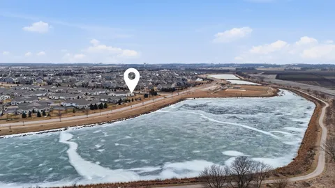 $299,000 | 1882 Southern Circle, Unit 1882, Pingree Grove, IL 60140