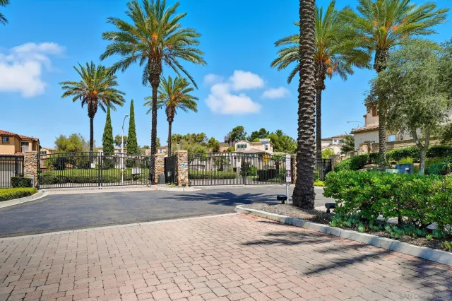$729,900 | 380 Callesita Mariola, Chula Vista, CA 91914
